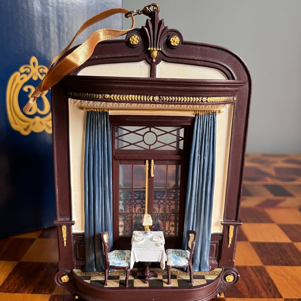 Disneyland Club 33 Rare Balcony Dining Room Ornament